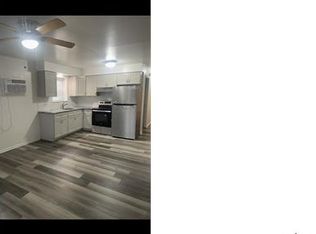 1005 Buttonwood St #3, Norristown, PA 19401