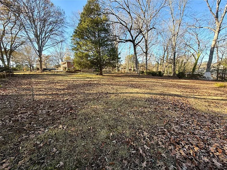 1648 Hammond Woods Cir SW — Photo 32