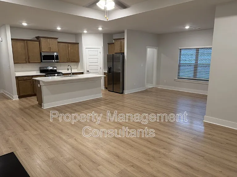 14872 Demarie Ln — Photo 11