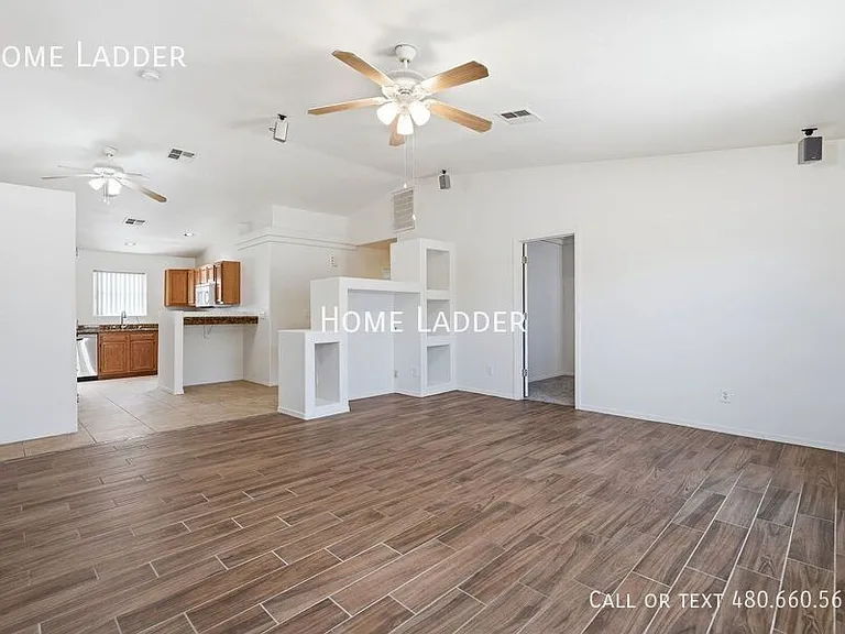 10452 W Arivaca Dr — Photo 8