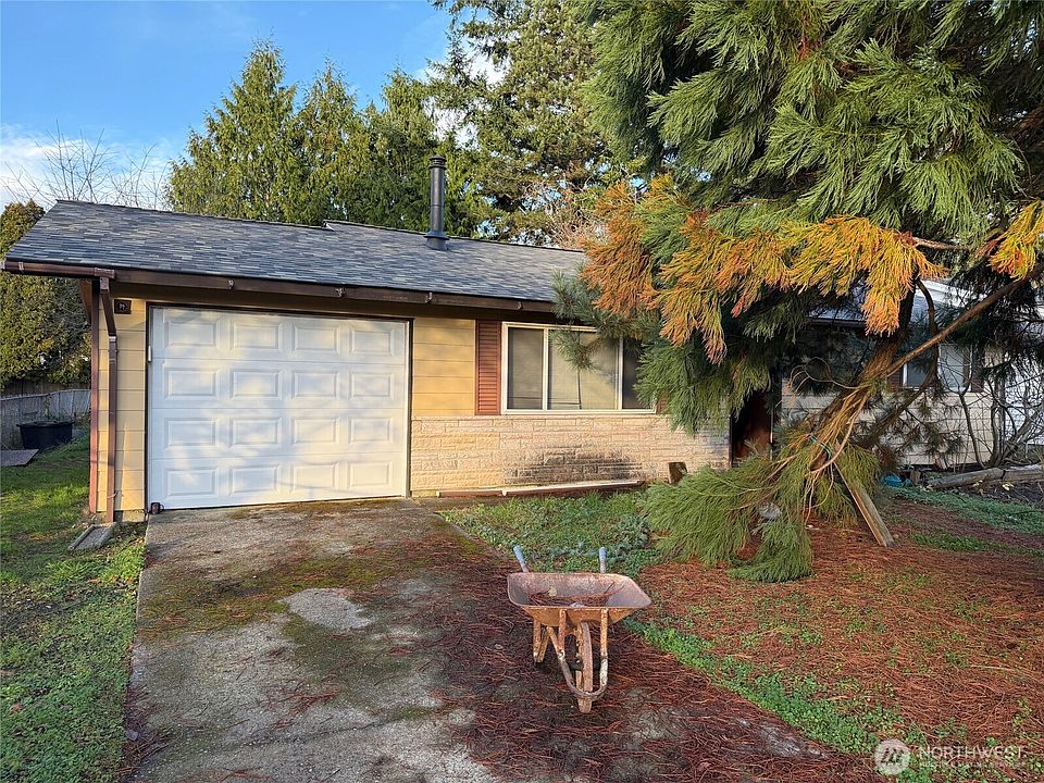2nd image of 16964 SE 255th Place