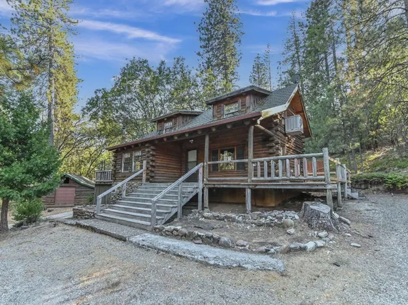 329 Loop Rd, Glencoe, CA 95232