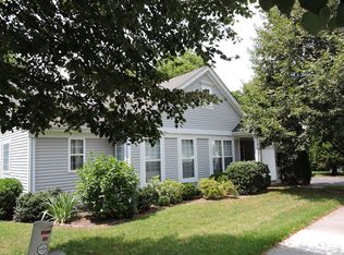 11 Coventry Cir, Belvidere, NJ 07823