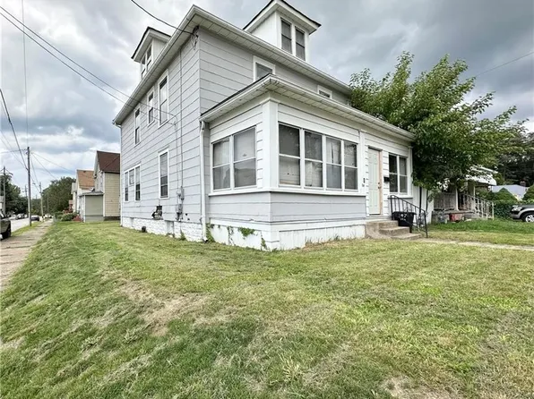 1502 Buffalo Rd, Erie, PA 16510