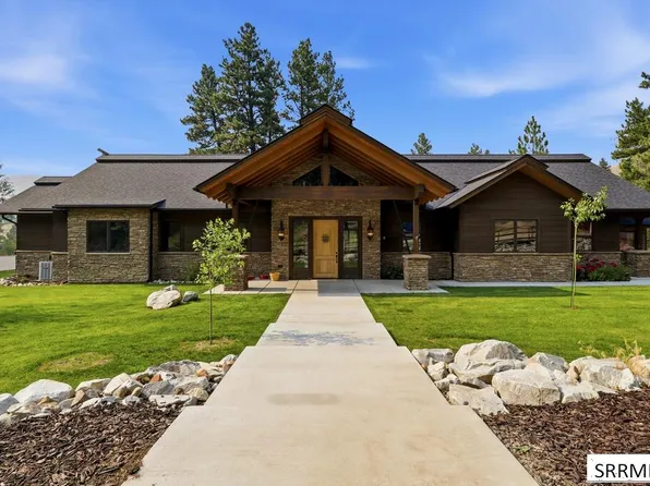 7 Delaney Ln, North Fork, ID 83466