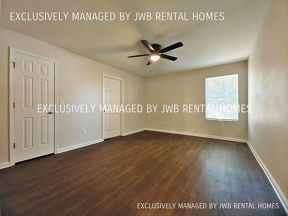 3rd image of 8736 Cocoa Ave