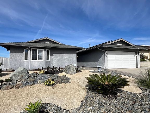 2nd image of 4014 Wooster Dr