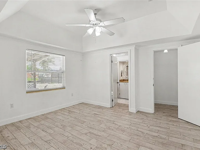20 Estate Dr — Photo 9
