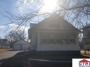 2313 Ogden St, Omaha, NE 68110