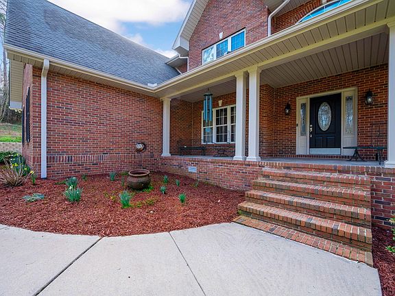 4th image of 153 Nix Rd