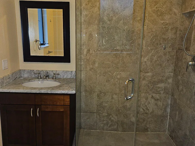 Guest suite bathroom