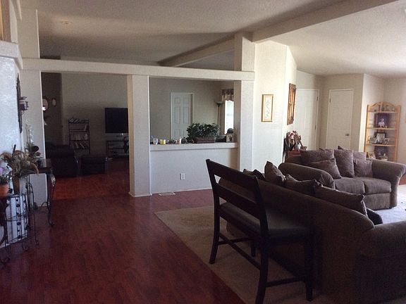 4th image of 31313 Rowley Ln