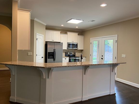 5th image of 3628 Northridge Cir