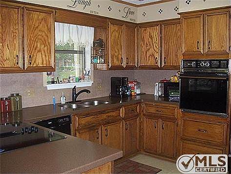 2nd image of 313 Hollie Cir
