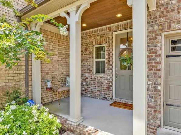 1596 Hampshire Pl, Thompsons Station, TN 37179