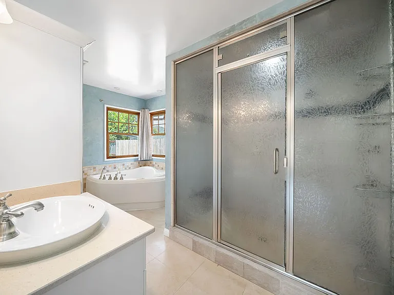 2525 Gail Pl — Photo 22