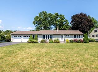 21 Meadow Rd, North Branford, CT 06471