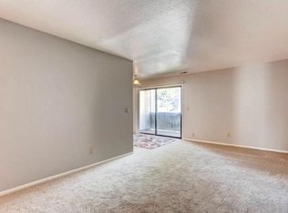 10702 E Exposition Ave APT 202, Aurora, CO 80012