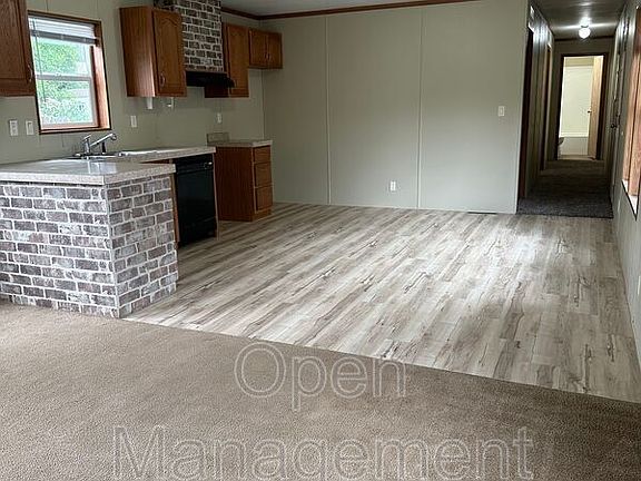 3rd image of 1001 Gibraltor Ave N #39