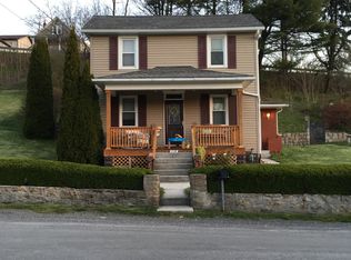 17211 Porter Rd SW, Frostburg, MD 21532