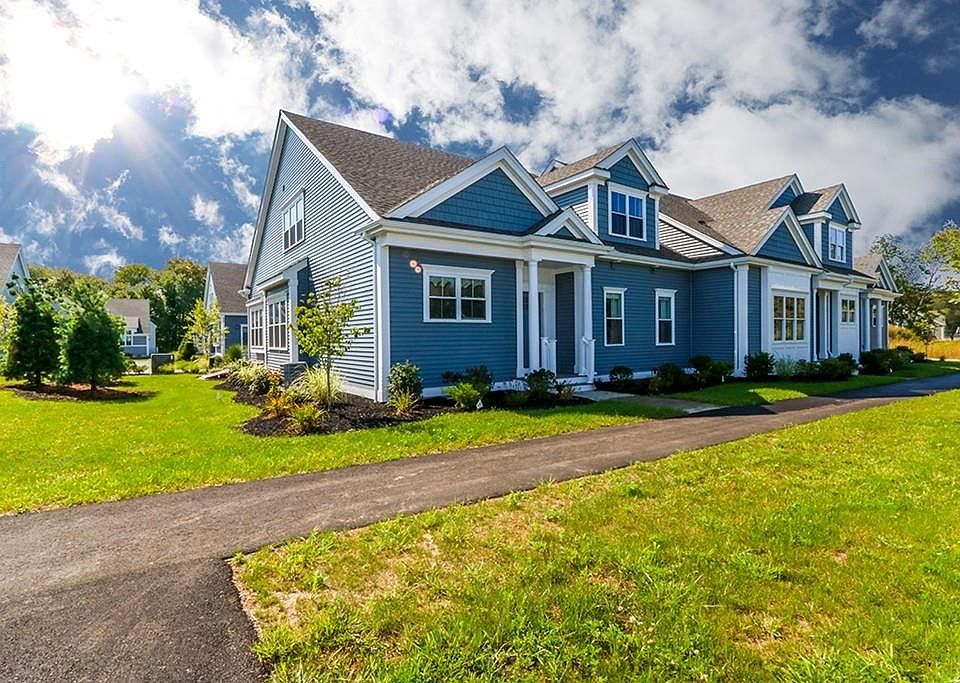 1st image of 7 Riverstone Dr #61