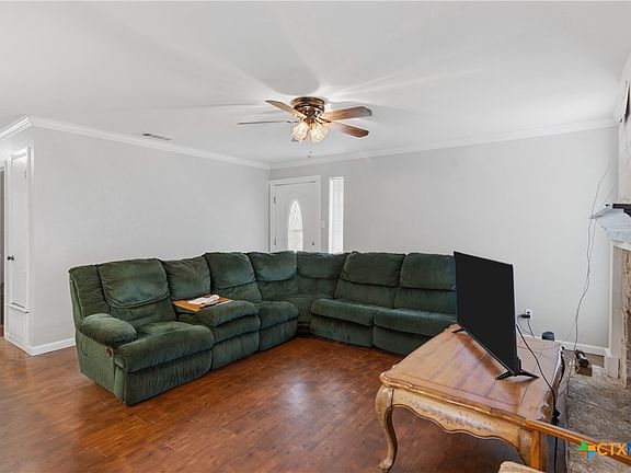 4th image of 1051 Country Club Dr #21