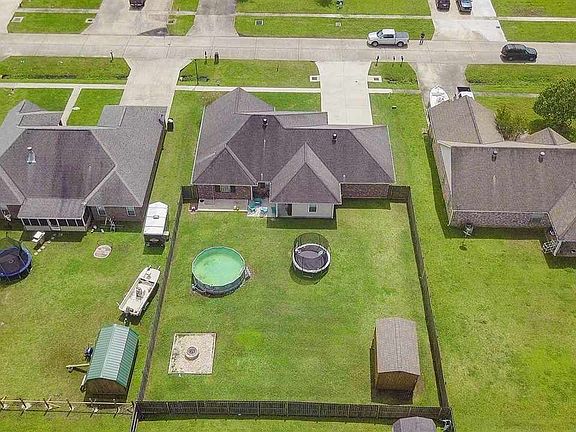 5th image of 349 Sugar Land St