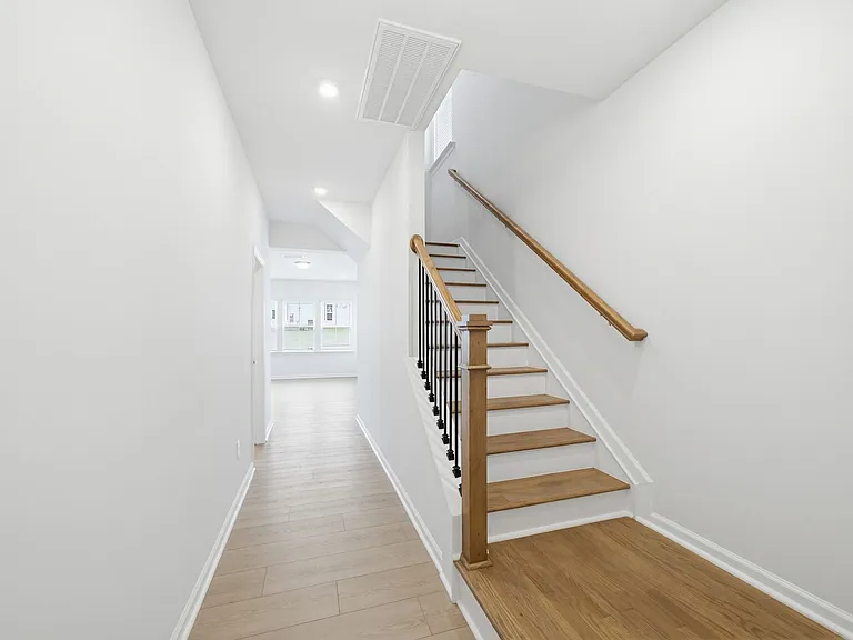 2109 Sun Vibes Way — Photo 19