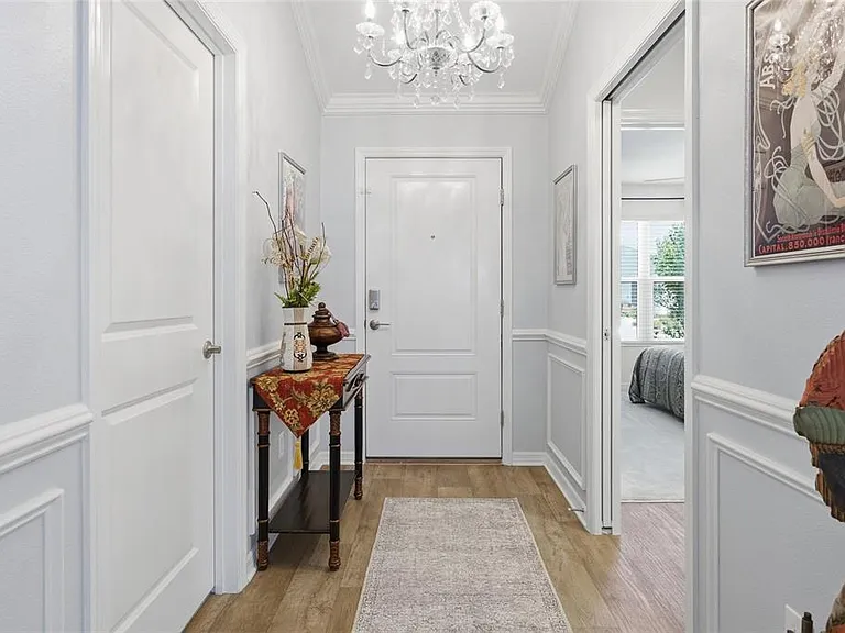 2910 Monument Way — Photo 5