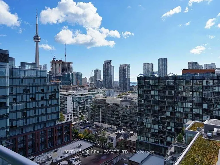 525 Adelaide St W #LPH27 — Photo 5