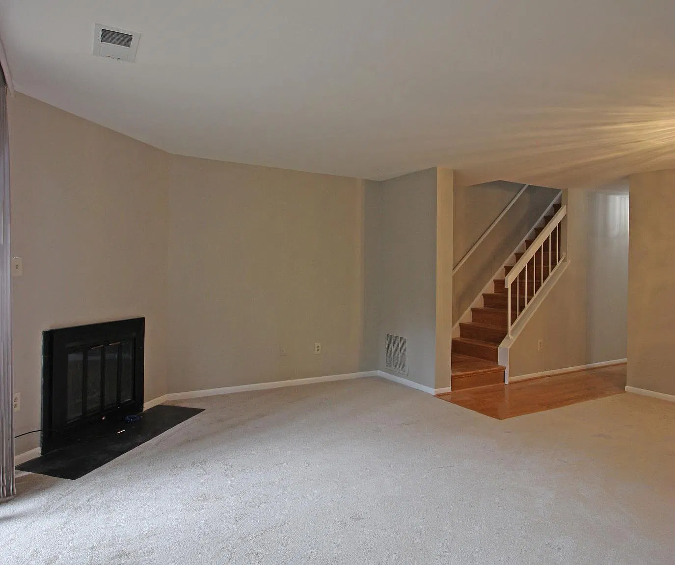 2 bed, 1232 sqft, $2,650 — Photo 3