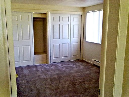 2nd image of 1160 S Joliet St APT 405