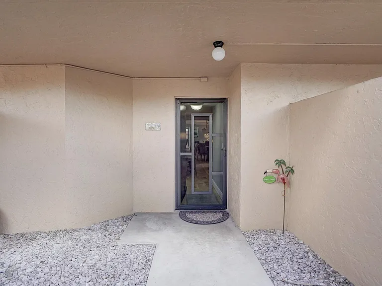 2255 Lindell Blvd #4105 — Photo 23