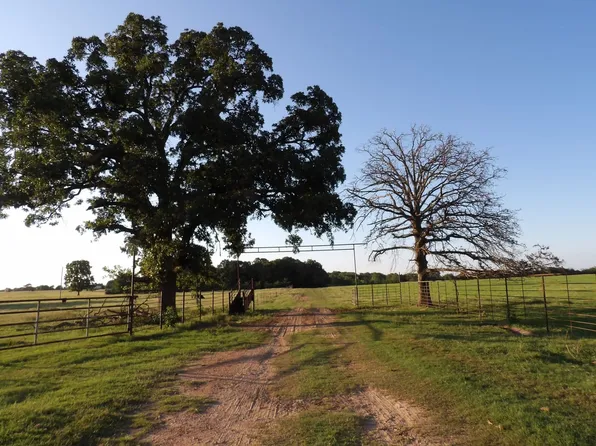 Lake West Rd, Bennington, OK 74723