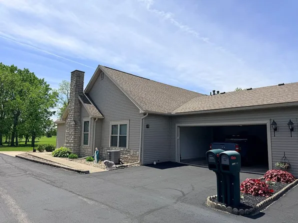 1313 Columbus Ave, Fostoria, OH 44830