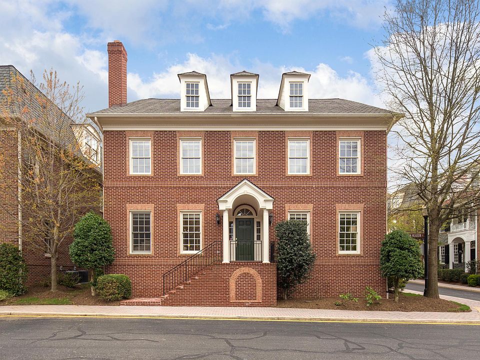 1st image of 7217 Farm Meadow Ct