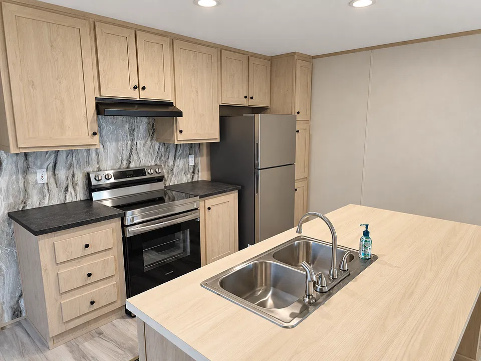 312 Oak Mount Dr #305