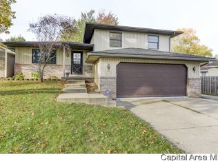 33 Holliday Rd, Springfield, IL 62702