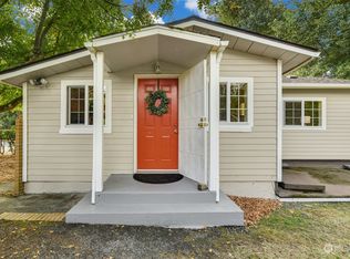 469 Maple Ave SW, Renton, WA 98057