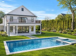 2590 Cox Neck Rd, Mattituck, NY 11952