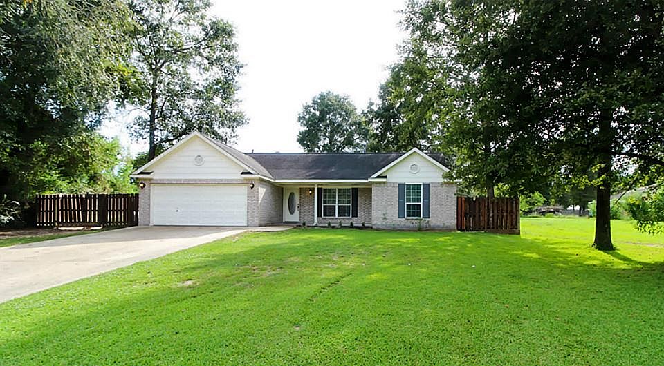 1st image of 25808 White Oak Ln