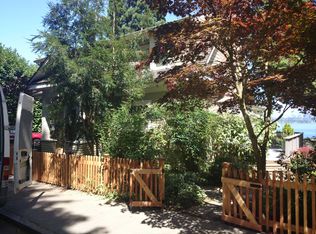 1522 Grand Ave, Seattle, WA 98122