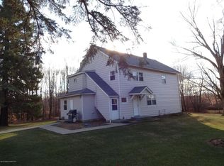766 Sandy Beach Rd, Covington Township, PA 18444