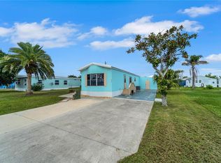 312 Calle Liana, Englewood, FL 34224