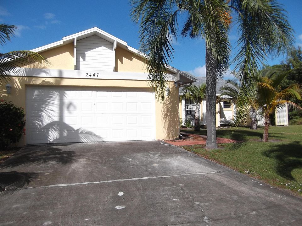 1st image of 2447 SE Pascal Avenue