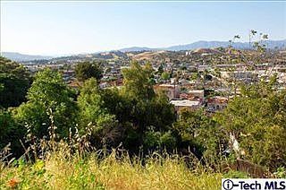 2nd image of 3910 Ramboz Dr