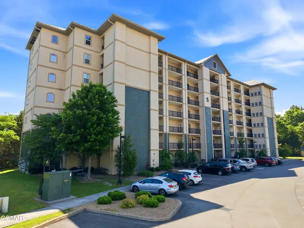 124 Plaza Dr #5605, Pigeon Forge, TN 37863