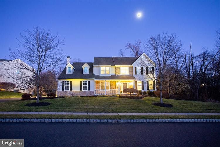 1st image of 1403 Woodrose Manor Dr