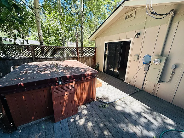 1222 Jobs Peak Dr — Photo 27