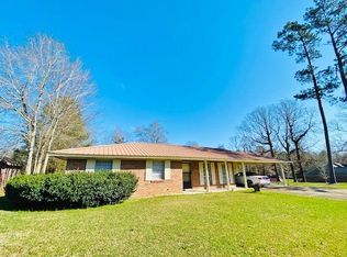 807 Oak St, Tylertown, MS 39667